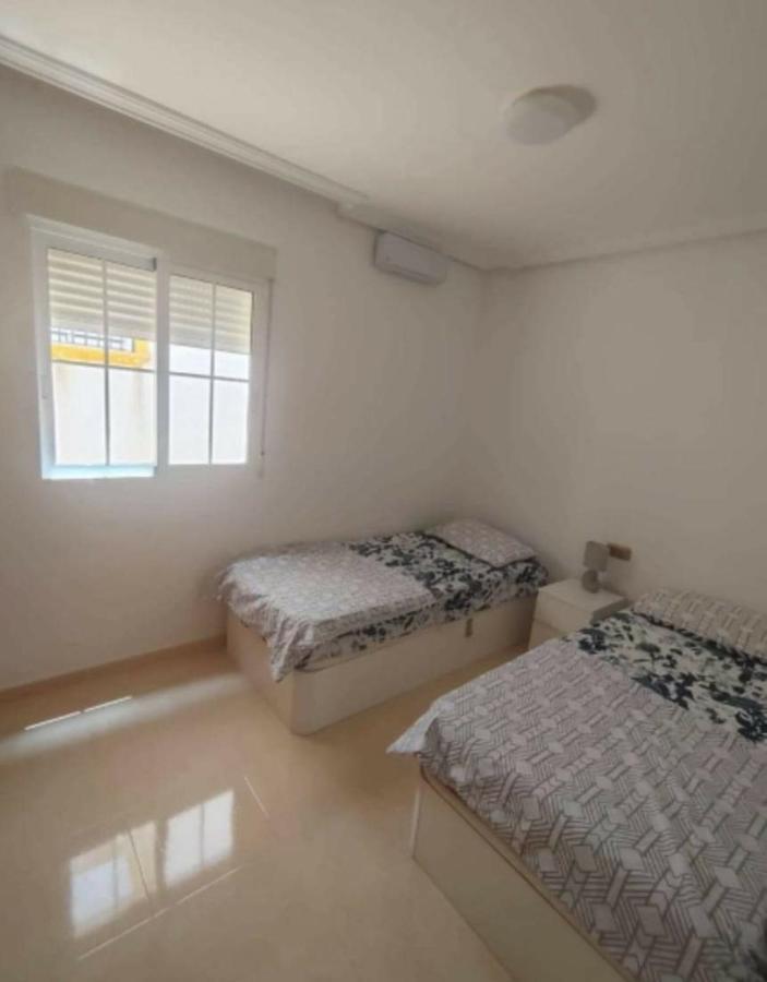 Casa Kris Apartment Orihuela Luaran gambar