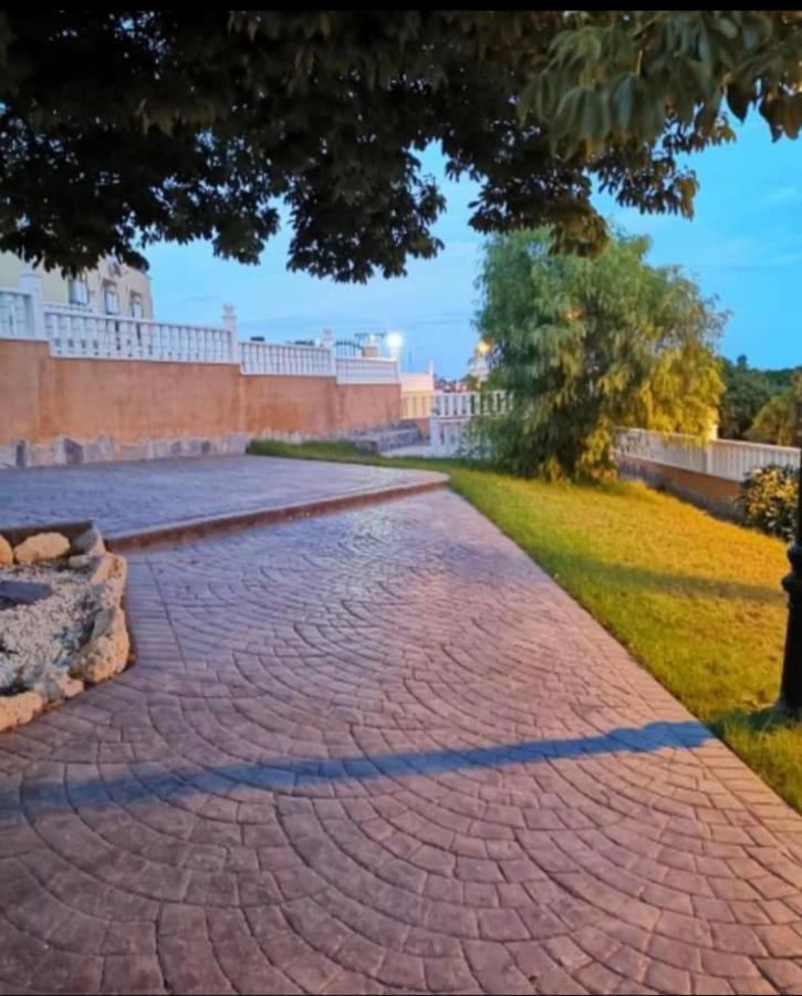 Casa Kris Apartment Orihuela Luaran gambar